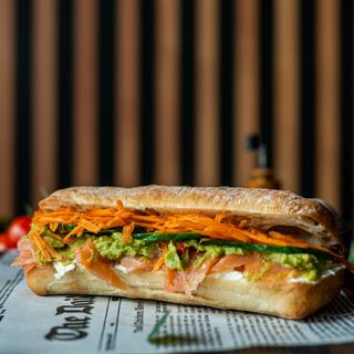 Чабата със Сьомга(335гр.)