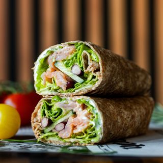 Тортила със Сьомга (400гр.)