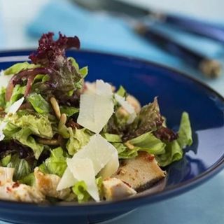 Средиземноморска салата