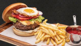 Бургер с телешко (360г)