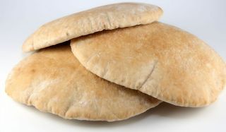 Чесново хлебче с кашкавал (150г)