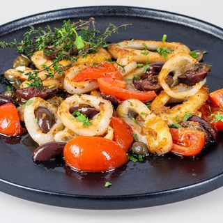 КАЛМАРИ АЛА СИЦИЛИАНА