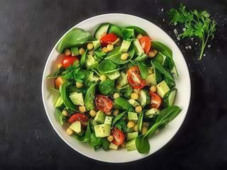 Спанак с киноа (300г)