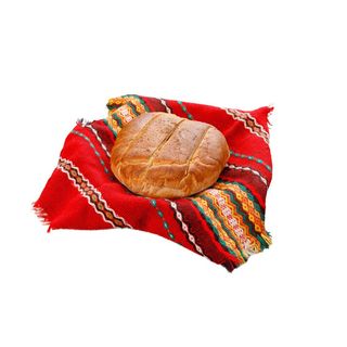 Домашна питка с масло и шарена сол (ОБ)