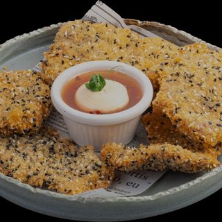 Сусамово свинско филе с дракон сос (250гр)