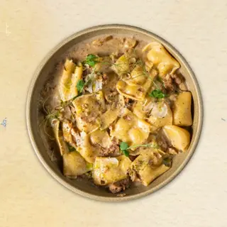ПАКЕРИ СЪС САЛСИЧЕ, ТРЮФЕЛ И МАНАТАРКИ