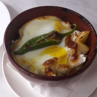 Болярско гювече