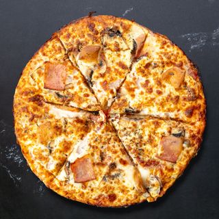 Пица Фънки (24см)