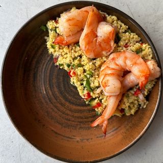 Салата Плигури с кралски скариди (350г)