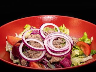 Зелена салата с риба тон (350г)