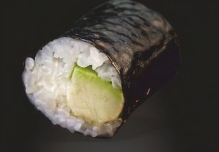 Хосомаки Авокадо и Филаделфия (66p)