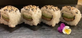 Урамаки Пушена Сьомга