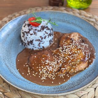 PERUVIAN CHICKEN with MOLE SAUCE	
