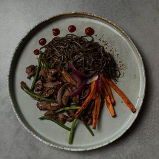 Телешко бон филе по монголски (360г)