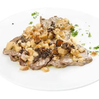 Скалопини от италианско телешко бон-филе с черен трюфел от Валоне и манатарки 350гр.