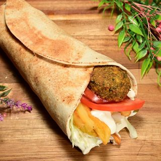 Сандвич фалафел- голям