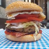 Чийз бургер Американски