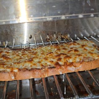 Принцеса с шунка и кашкавал