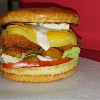 Чоризо Quattro formaggi