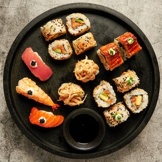 Пикантен суши сет - 455гр.