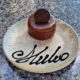 Лукс десерт "Шоко бомба"