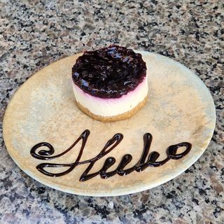 Лукс десерт "чийзкейк Вики"