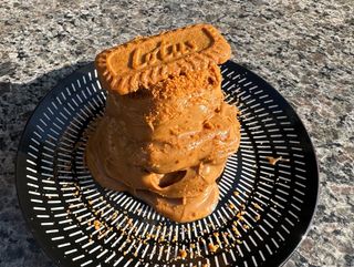 Профитерол Бишкоф