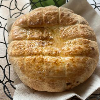 Хърватска пита с масло и шарена сол