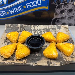 Топени сиренца с корнфлейкс и сладко от боровинки (250г)