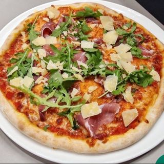 Пица Прошуто (450г)