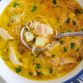 Пилешка супа