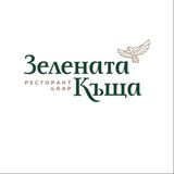 Салата Цезар с хрупкаво пиле