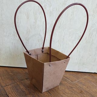 Торбичка за саксия