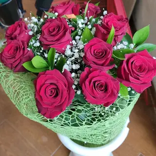 Букет от 11 червени рози