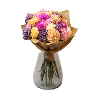 Букет с 25  карамфила