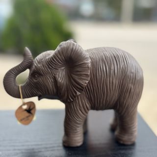 Сувенир слон - сив