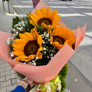 Букет с 3 слънчогледа