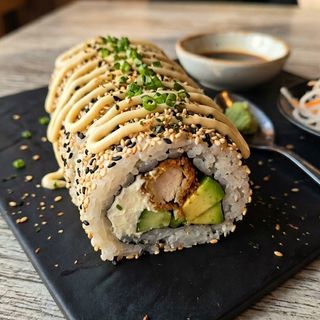 Урамаки Пиле халапеньо (8бр-230г)