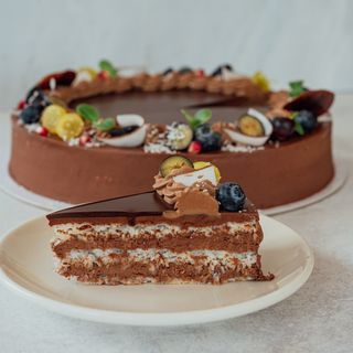Парче торта Баунти (130 гр)