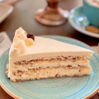 Цяла торта Рафи - 12 парчета