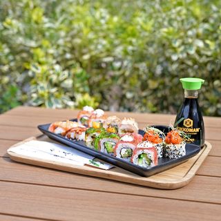 Премиум суши сет (12бр)