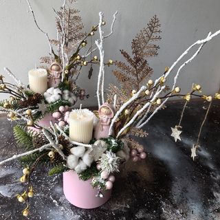 Коледна композиция с фея