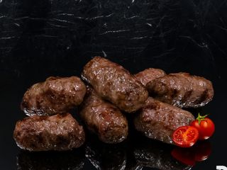 Телешки кебапчета (7бр-175г)
