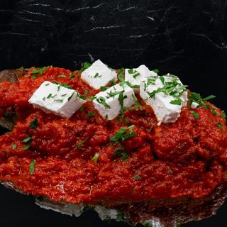 Патладжан с краве сирене (350г)