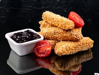 Кашкавалчета в сусамова панировка