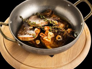 Телешки език в масло  200 гр