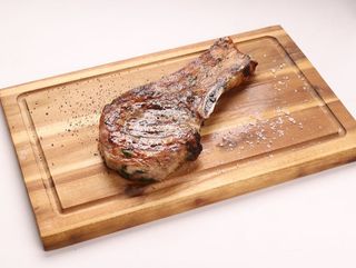 Свинки Кралски котлет на жар (500гр.)