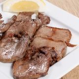 Телешки език в масло (200г)