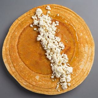 Палачинка със сирене (40см/220г)