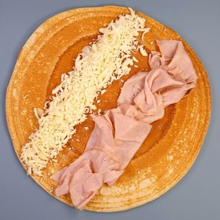 Палачинка с шунка и кашкавал (40см/220г)